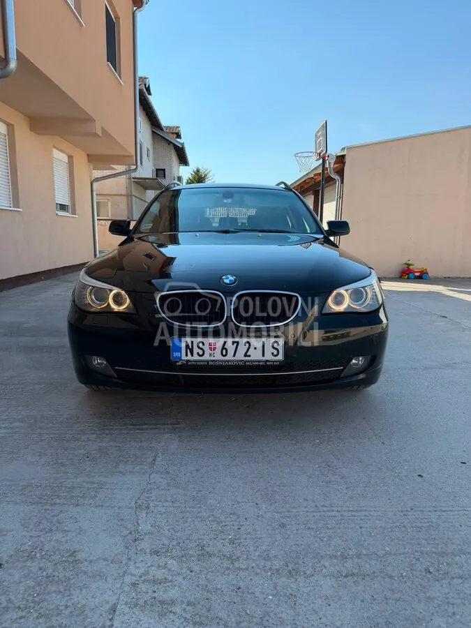 BMW 520