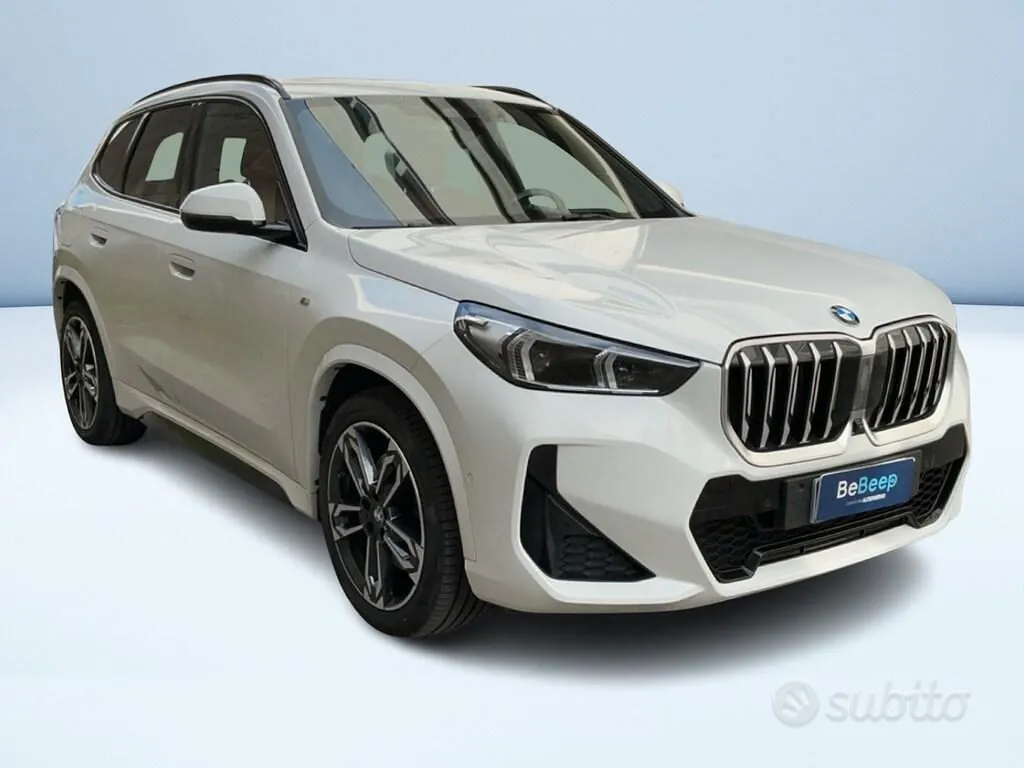 BMW X1 2023 photo 3