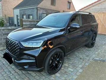 KG Mobility Rexton