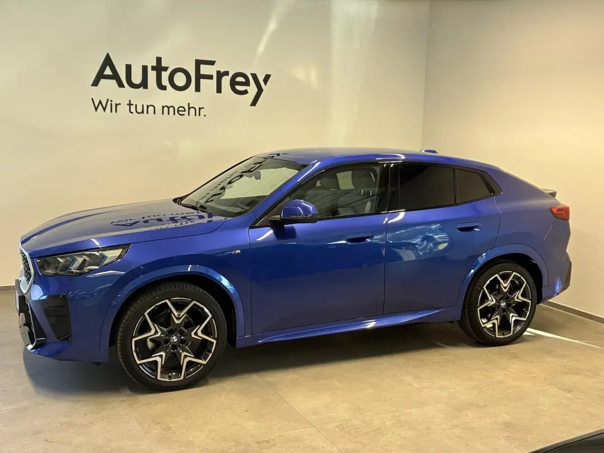 BMW X2 2025 photo 2