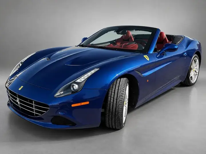 Ferrari California T 2017 photo 2