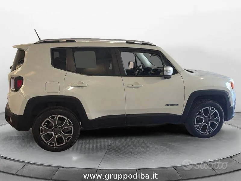 Jeep Renegade 2015 photo 4