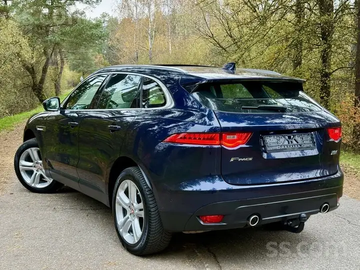 Jaguar F-Pace 2016 photo 4