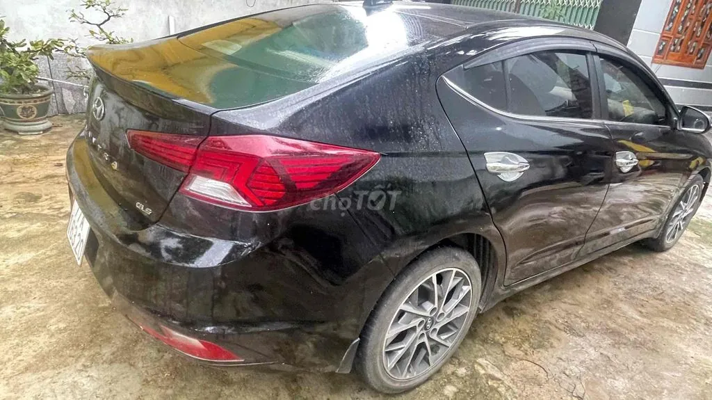 Hyundai Elantra 2020 photo 4