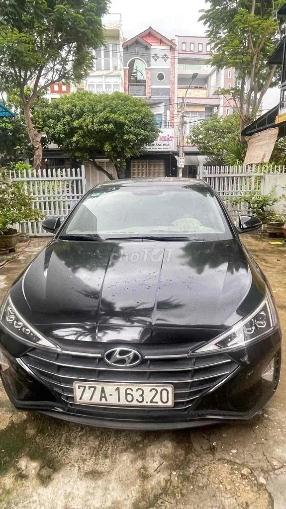 Hyundai Elantra 2020 photo 2