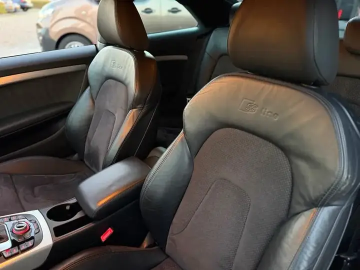 Audi A5 2009 photo 3