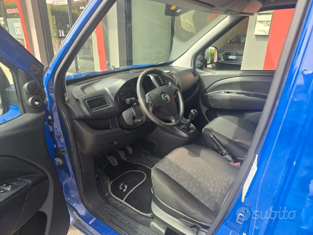 Opel Combo 2018 photo 3