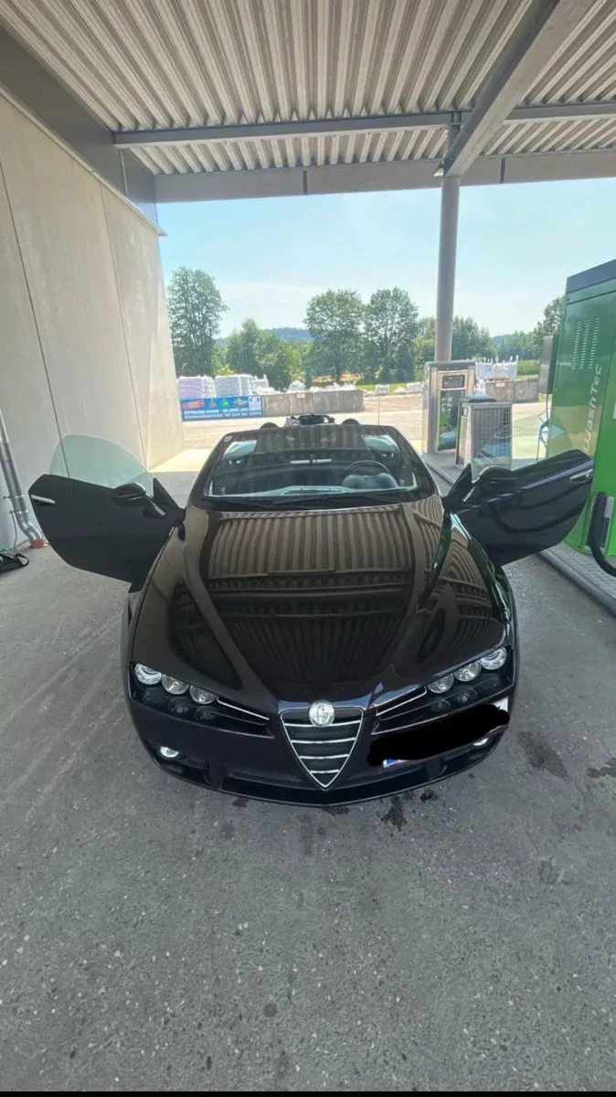 Alfa Romeo Spider 2007 photo 2