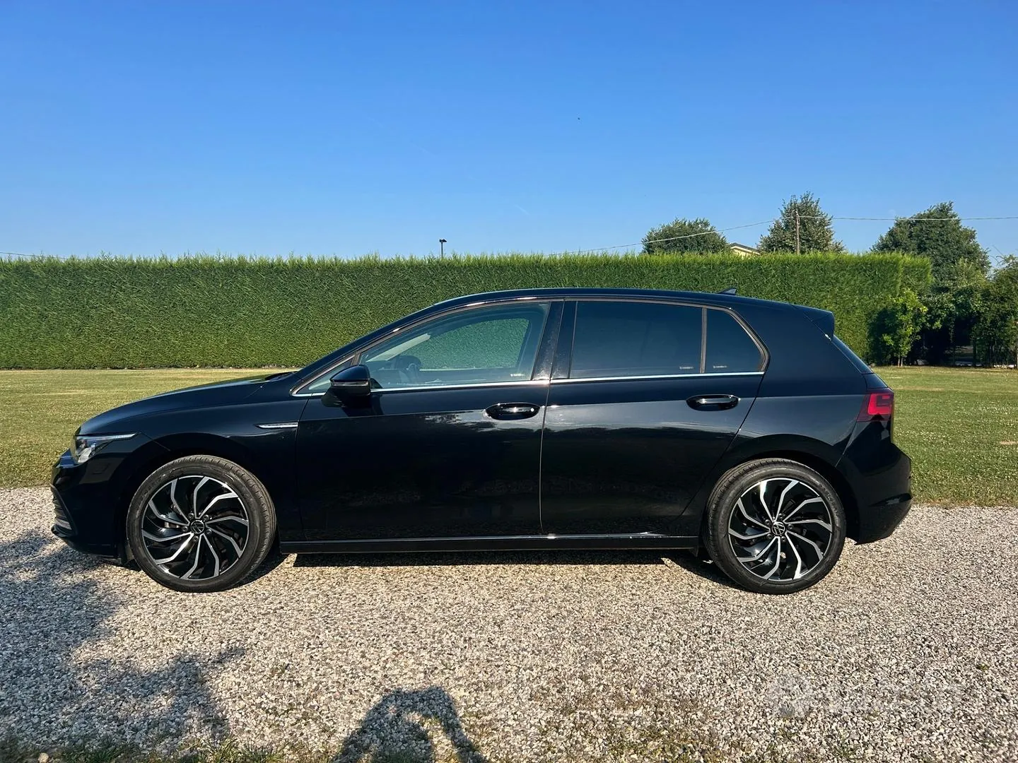 Volkswagen Golf 2023 photo 3