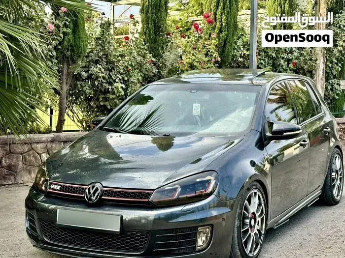 Volkswagen Golf Gti 2012 photo 2