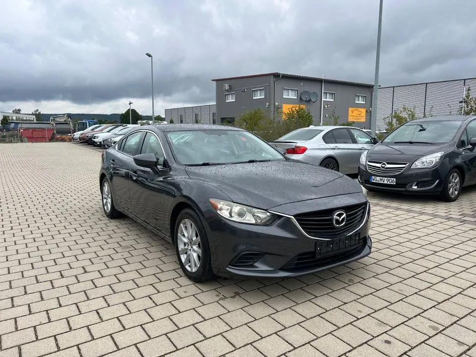 Mazda 6