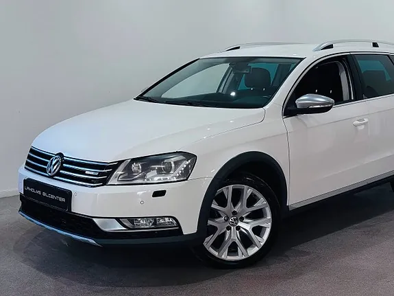 Volkswagen Passat Alltrack 2013 photo 2