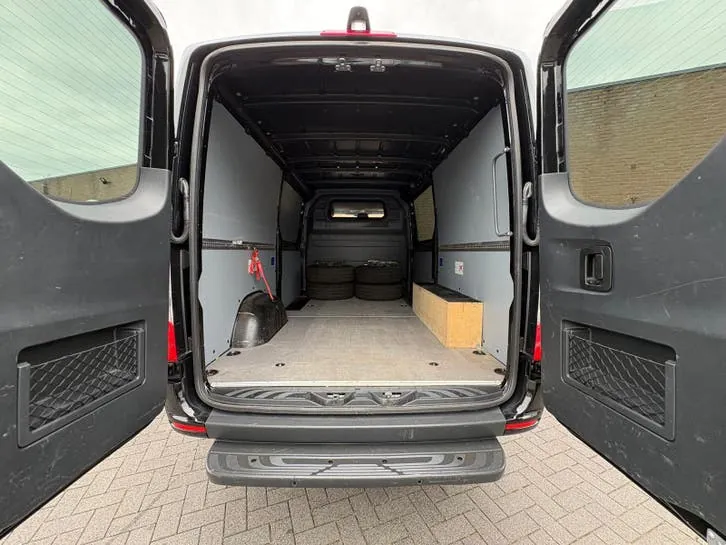 Mercedes-Benz Sprinter 2022 photo 3