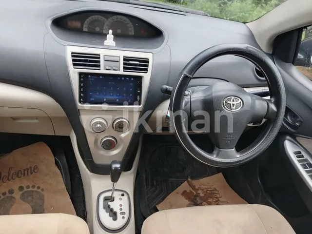 Toyota Belta 2007 photo 3