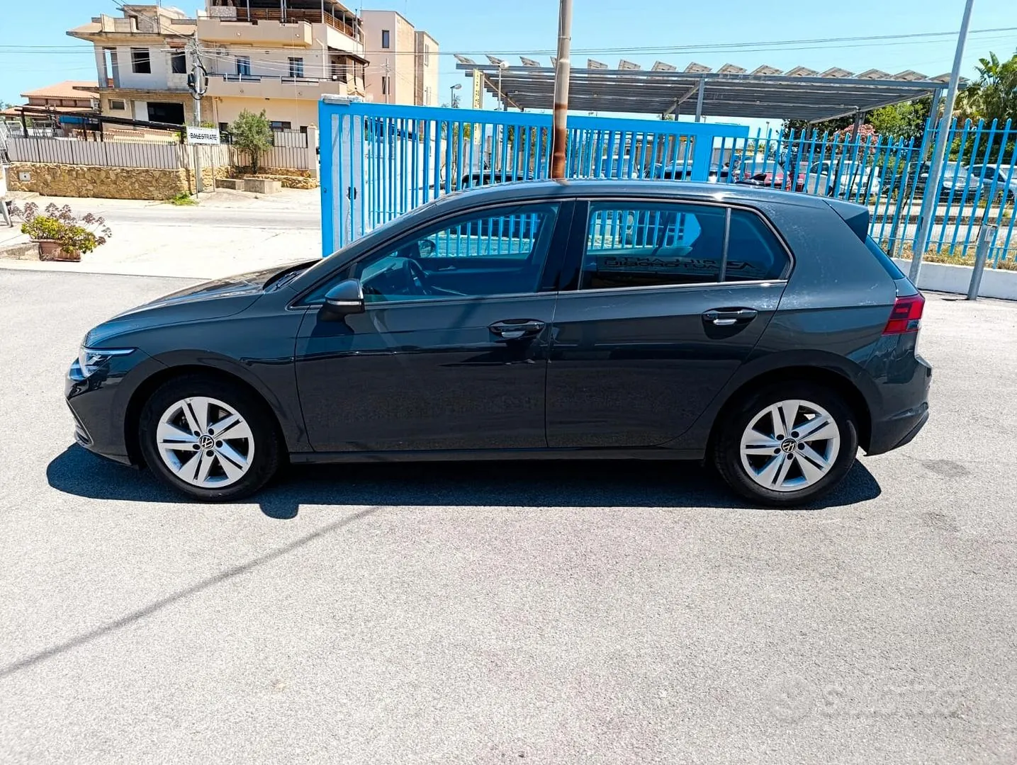 Volkswagen Golf 2022 photo 4