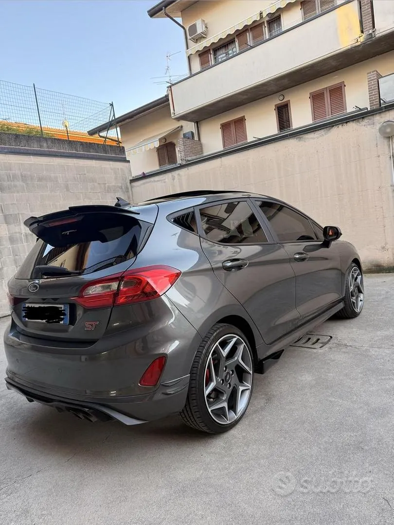 Ford Fiesta 2023 photo 5