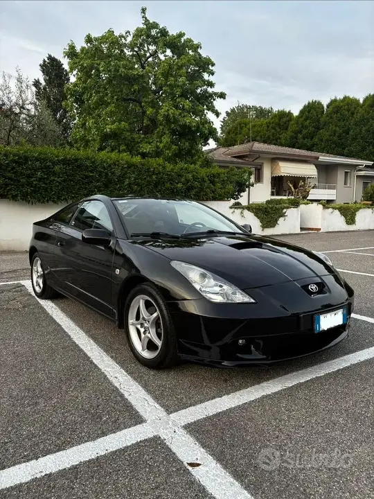 Toyota Celica 2001 photo 2