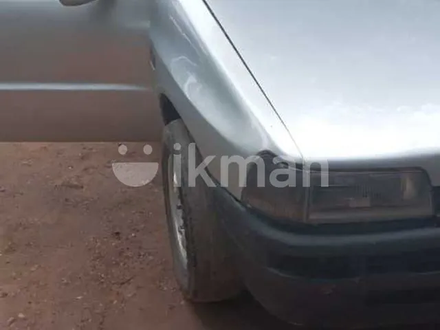 Daihatsu Charade 1990 photo 4