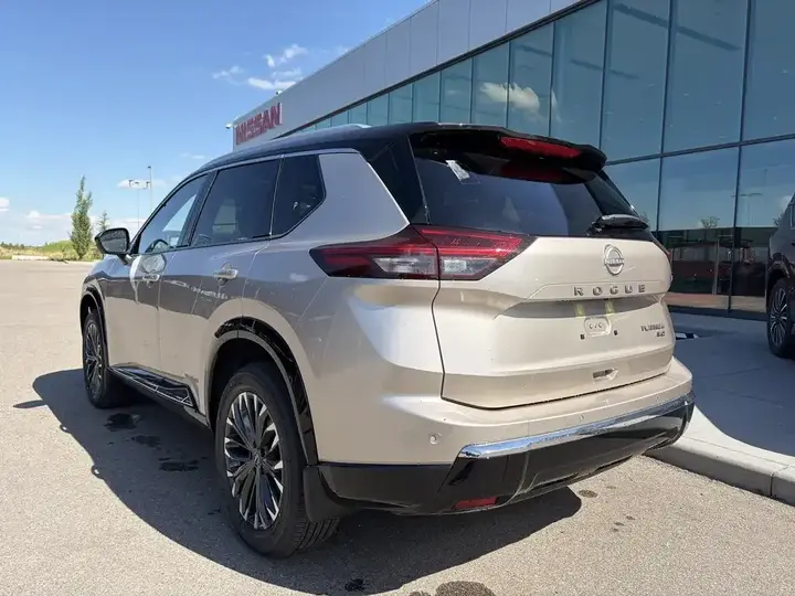 Nissan Rogue 2026 photo 4