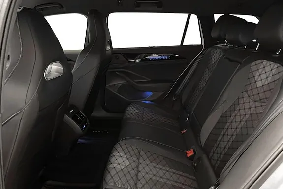 Volkswagen Passat 2025 photo 5