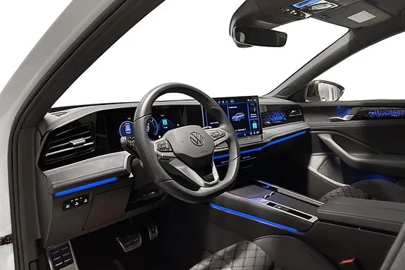 Volkswagen Passat 2025 photo 4