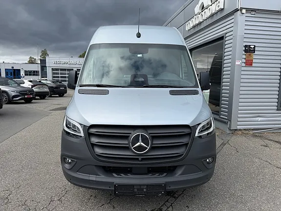 Mercedes-Benz Esprinter 420 2025 photo 3