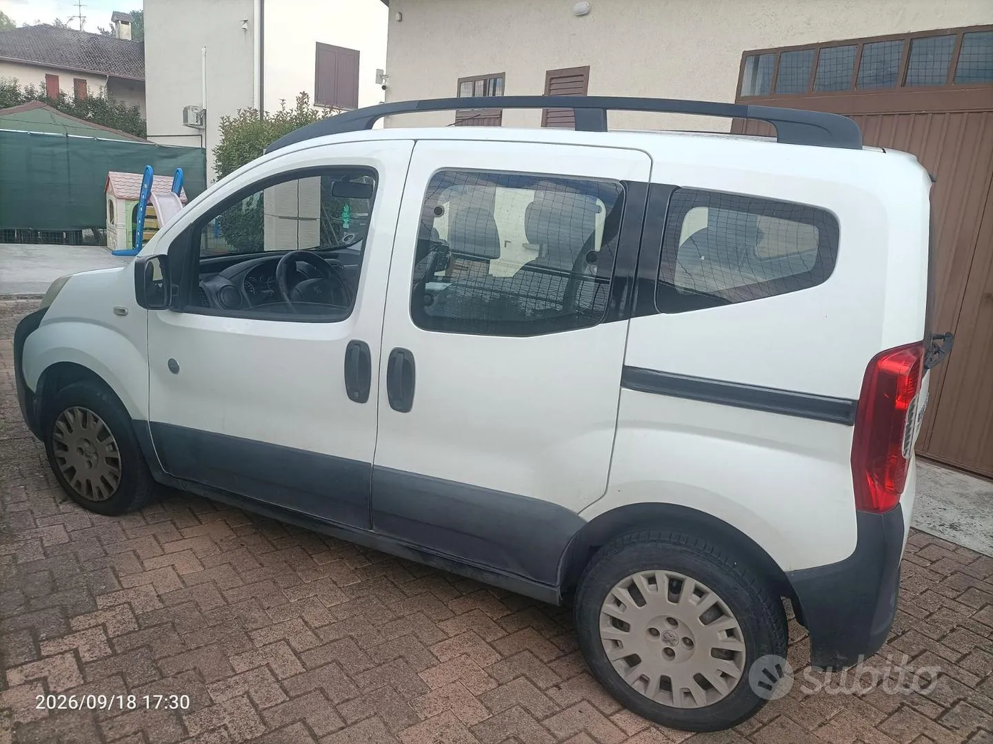 Peugeot Bipper 2011 photo 3