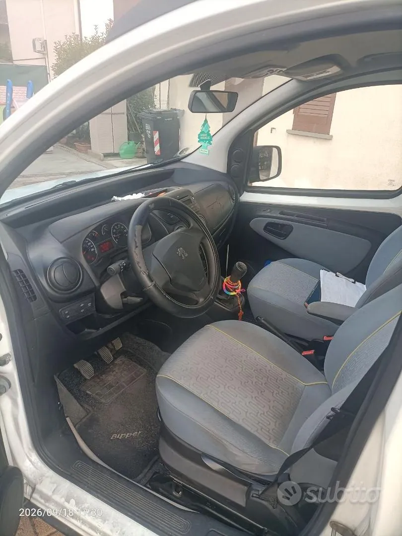 Peugeot Bipper 2011 photo 5