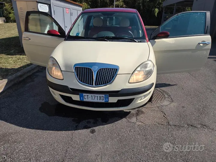 Lancia Ypsilon 2005 photo 4