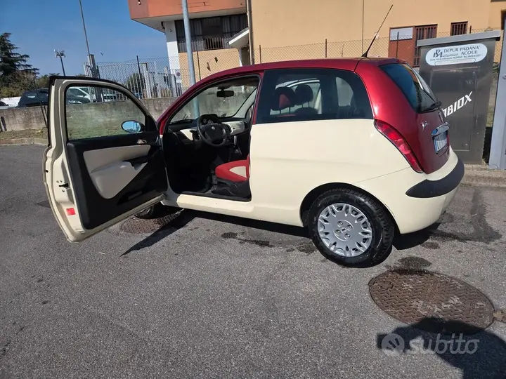 Lancia Ypsilon 2005 photo 2