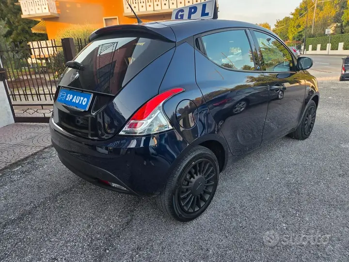 Lancia Ypsilon 2019 photo 3