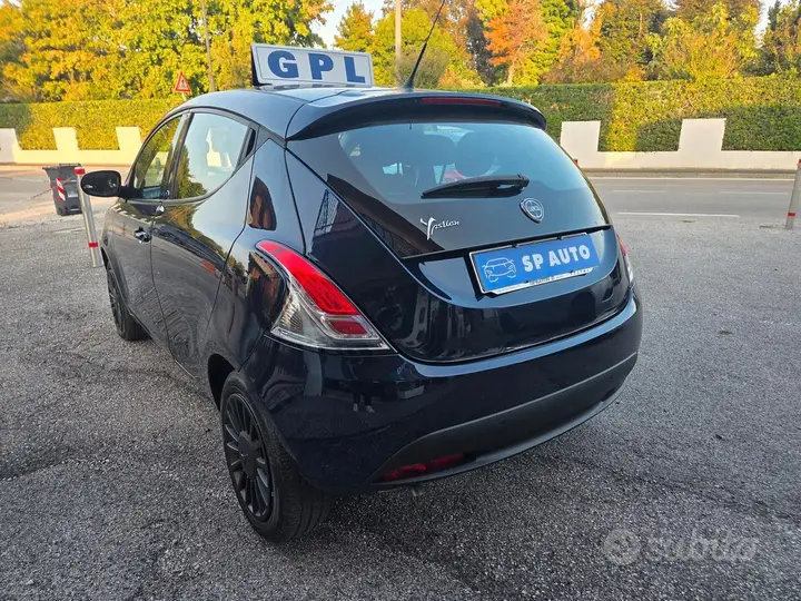Lancia Ypsilon 2019 photo 4