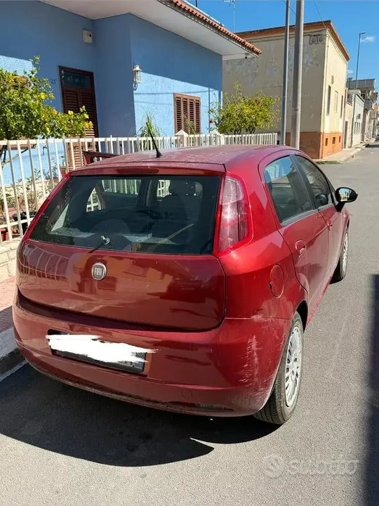 Fiat Grande Punto 2006 photo 4