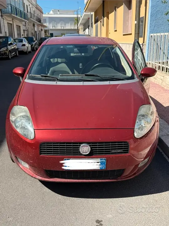 Fiat Grande Punto 2006 photo 3