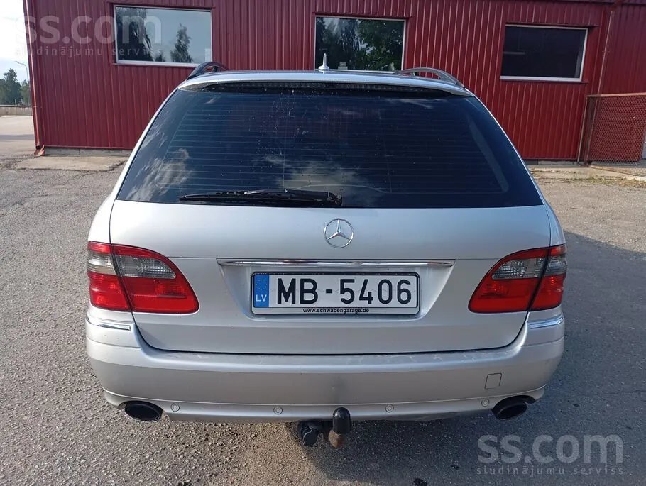 Mercedes-Benz E280 2007 photo 4