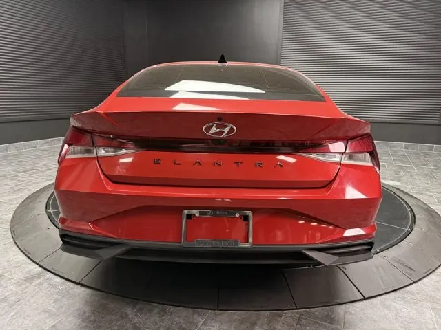 Hyundai Elantra 2021 photo 5