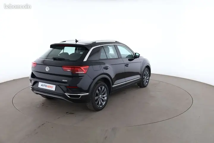 Volkswagen T-Roc 2018 photo 3