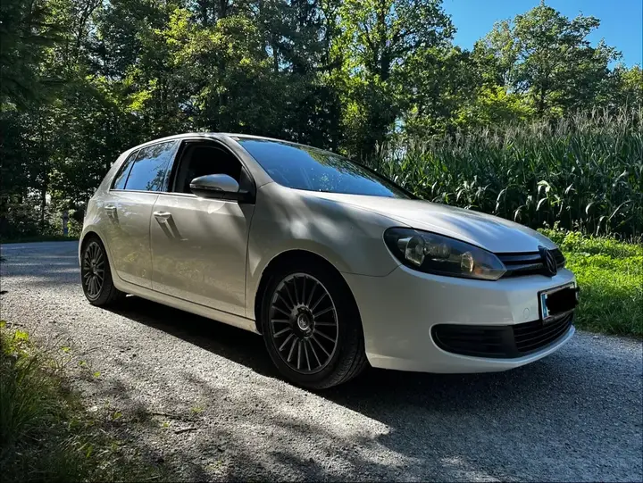 Volkswagen Golf 6 2009 photo 2