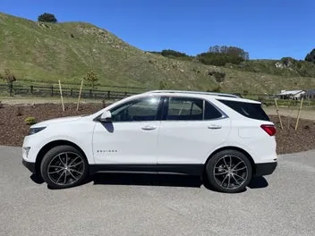 Holden Equinox 2019 photo 2