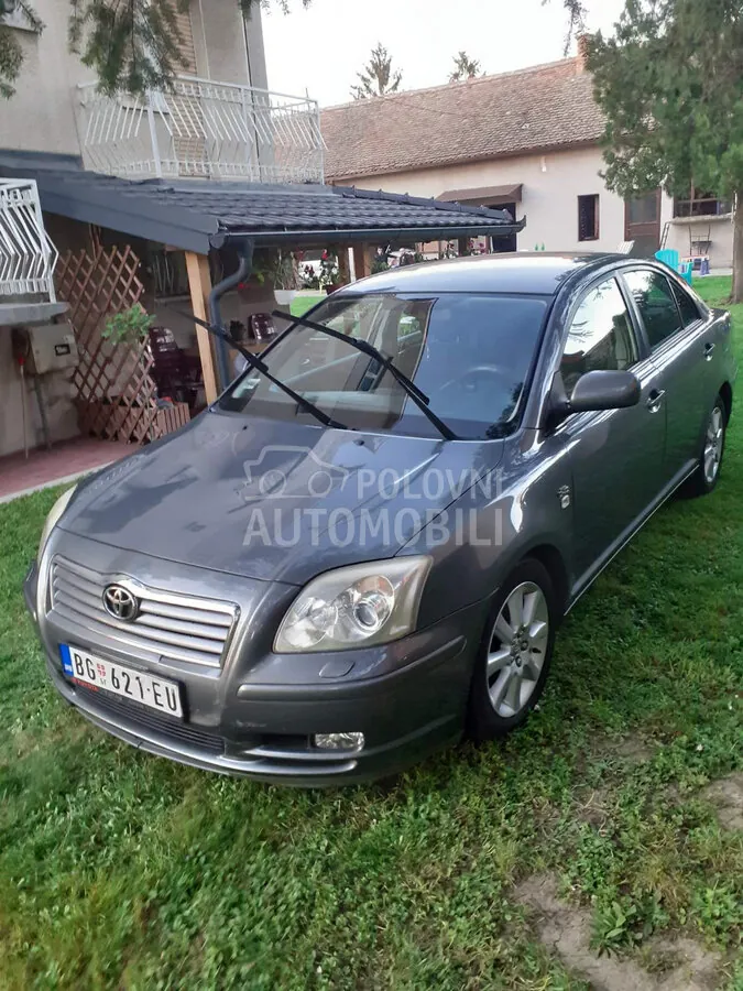 Toyota Avensis 2004 photo 3