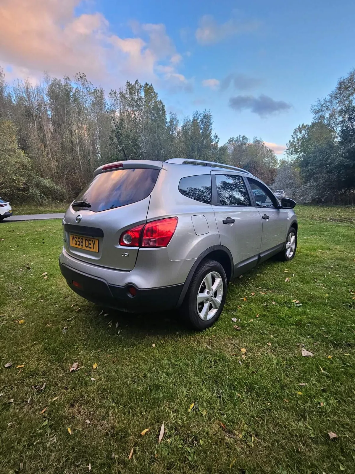 Nissan Qashqai 2009 photo 3
