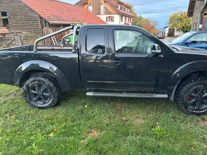 Nissan Navara D40
