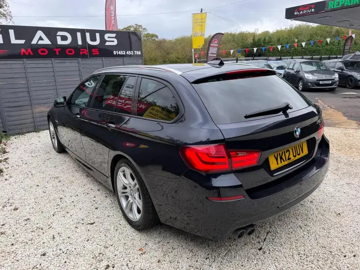 BMW 5 Series 2012 photo 4