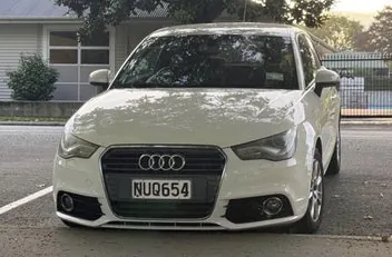 Audi A1 2012 photo 3