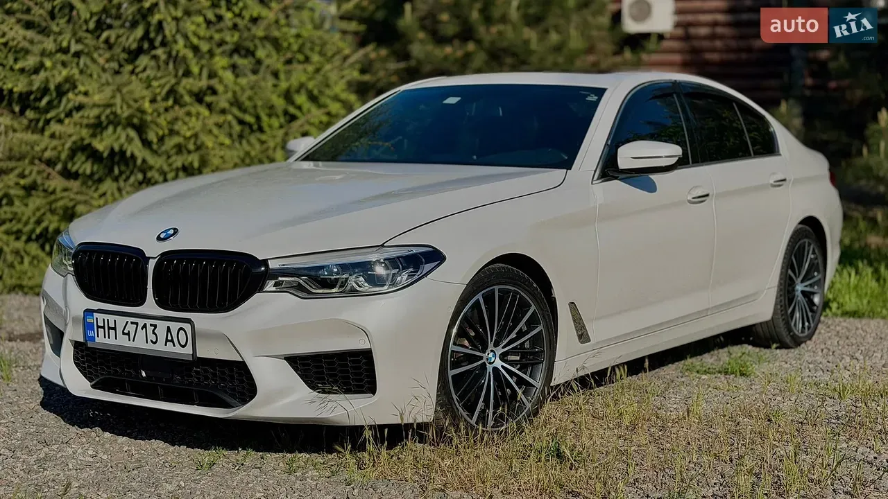 BMW 5 Series 2017 photo 3