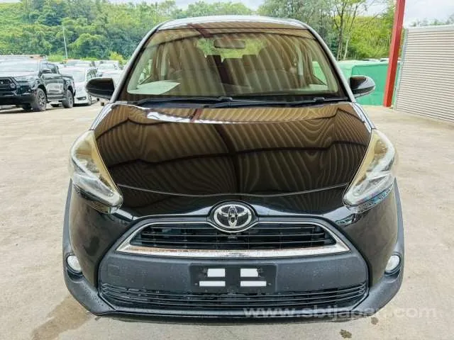 Toyota Sienta X 2016 photo 5