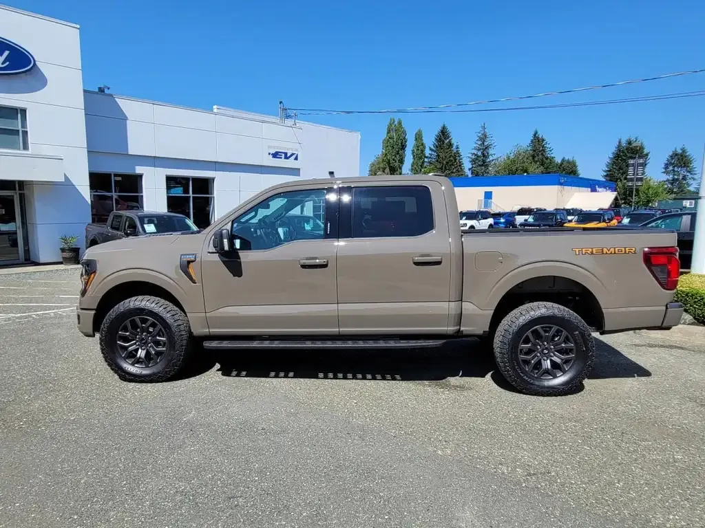 Ford F-150 2026 photo 2