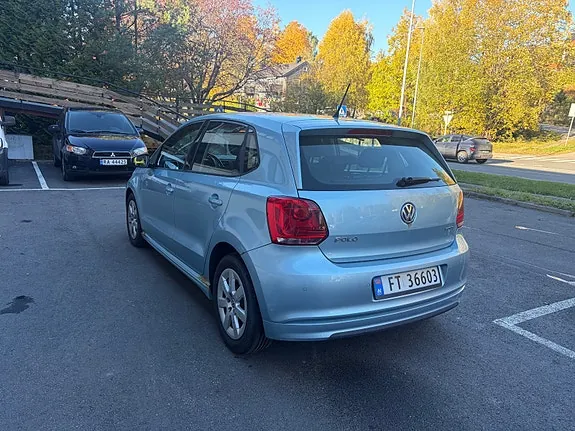 Volkswagen Polo 2011 photo 5