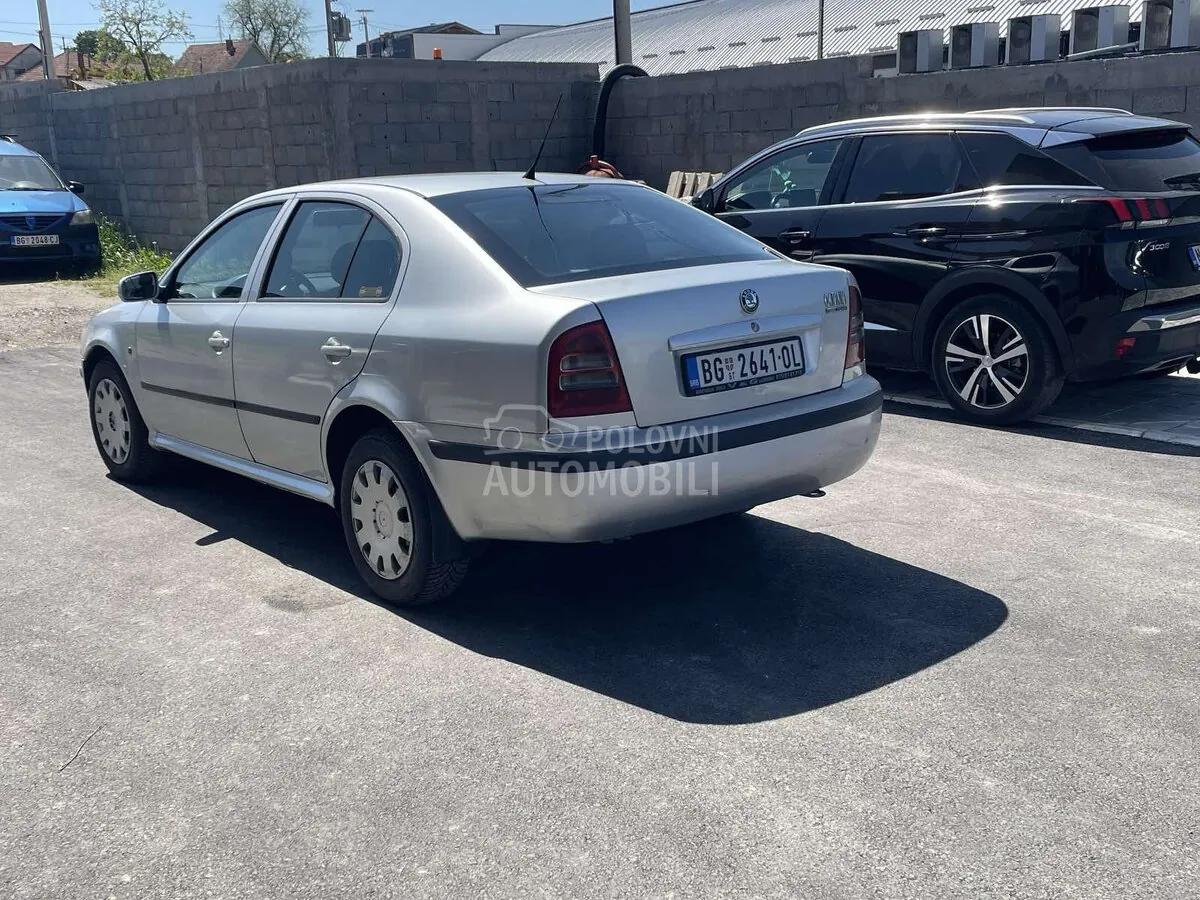 Skoda Octavia 2008 photo 4