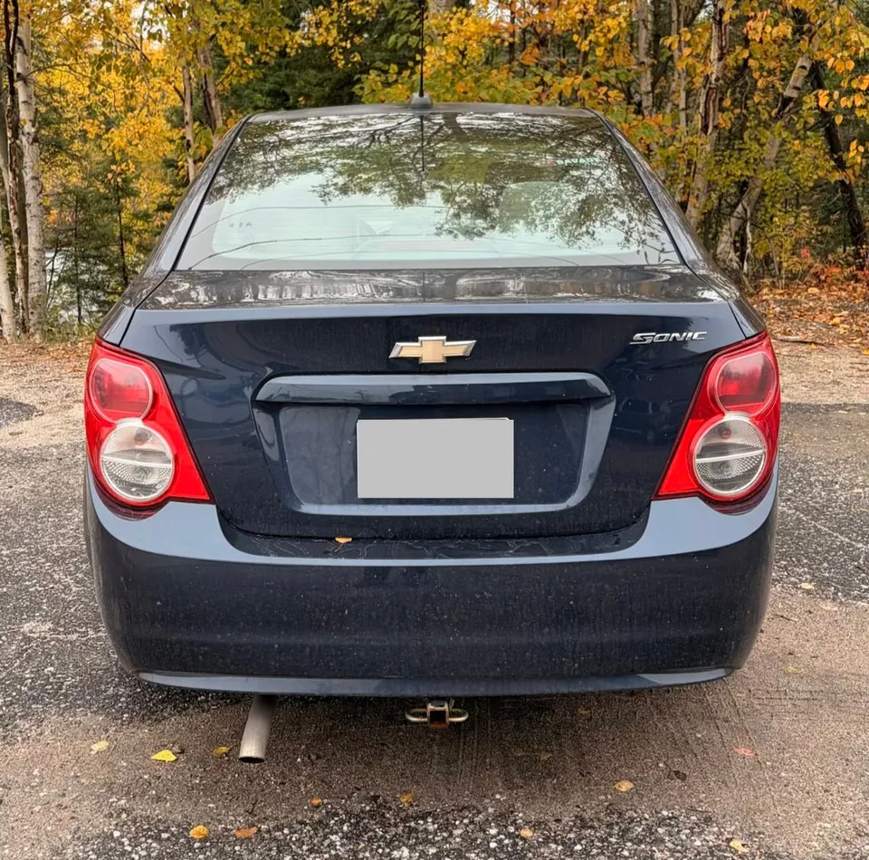 Chevrolet Sonic 2015 photo 3